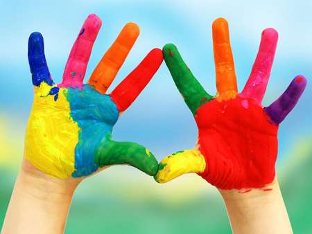 20161204041004_Painted-Hands