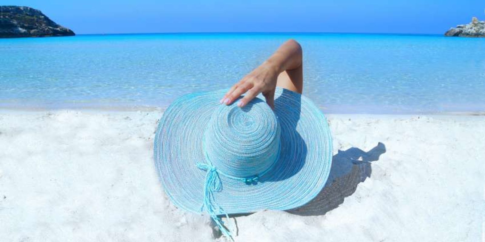 20170120040719_fashion-model-beach-hat