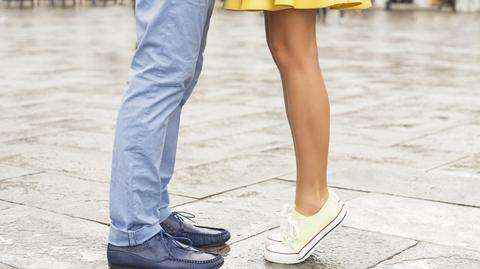 20170214022608_piernas-pareja