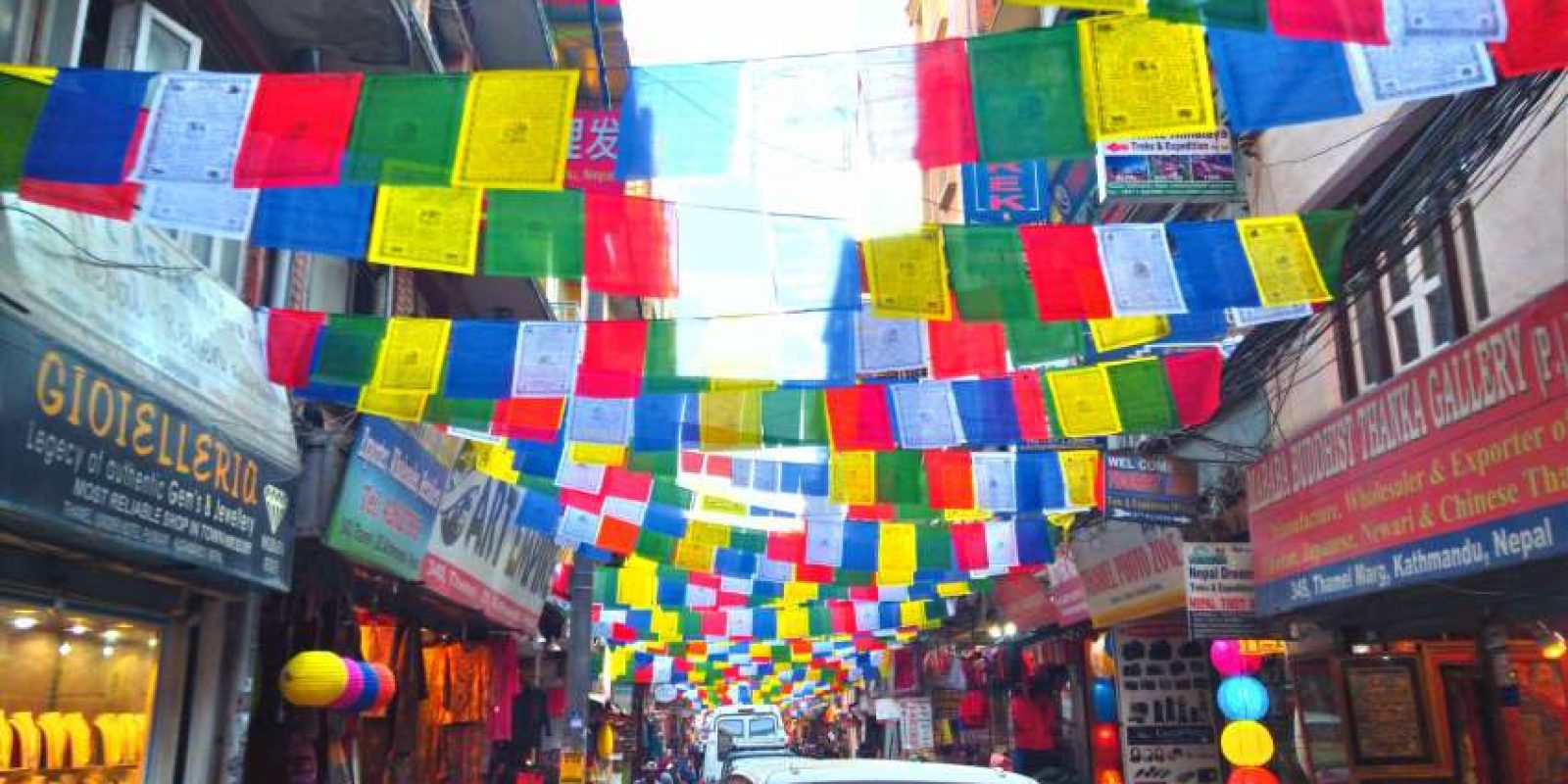 20171109084351_prayer_thamel